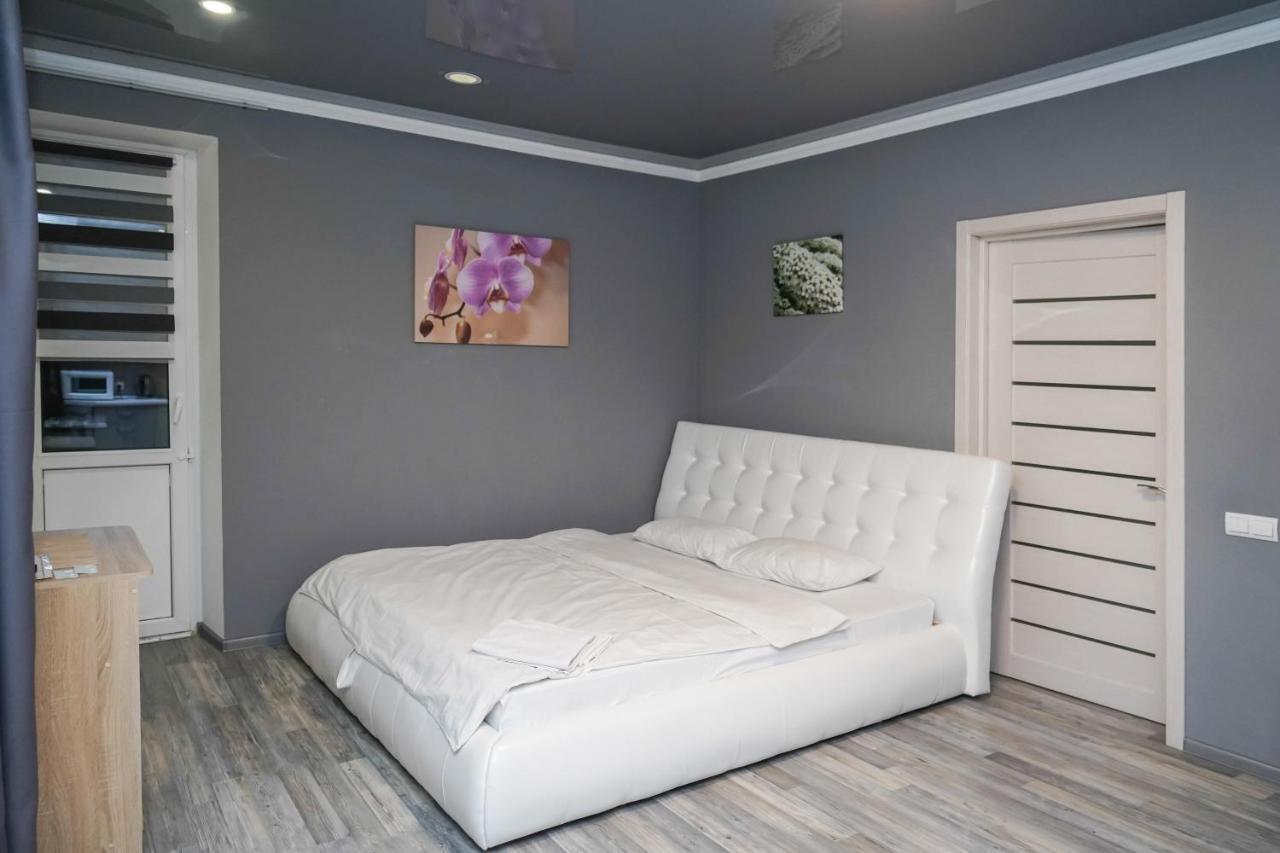 Cozy Apartment In A New Building Close To The Downtown Kiev Exterior foto